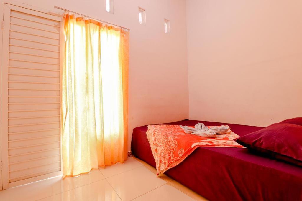 Pinky Guest House Syariah Kota Batu باتو المظهر الخارجي الصورة